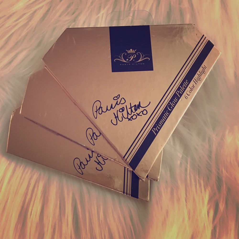 Paris Hilton Prismatic Glow Palette